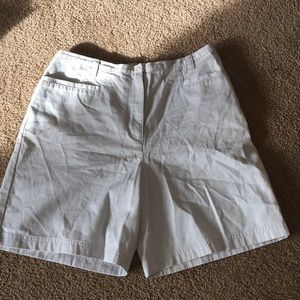 LOFT Light Khaki Shorts, Size 6